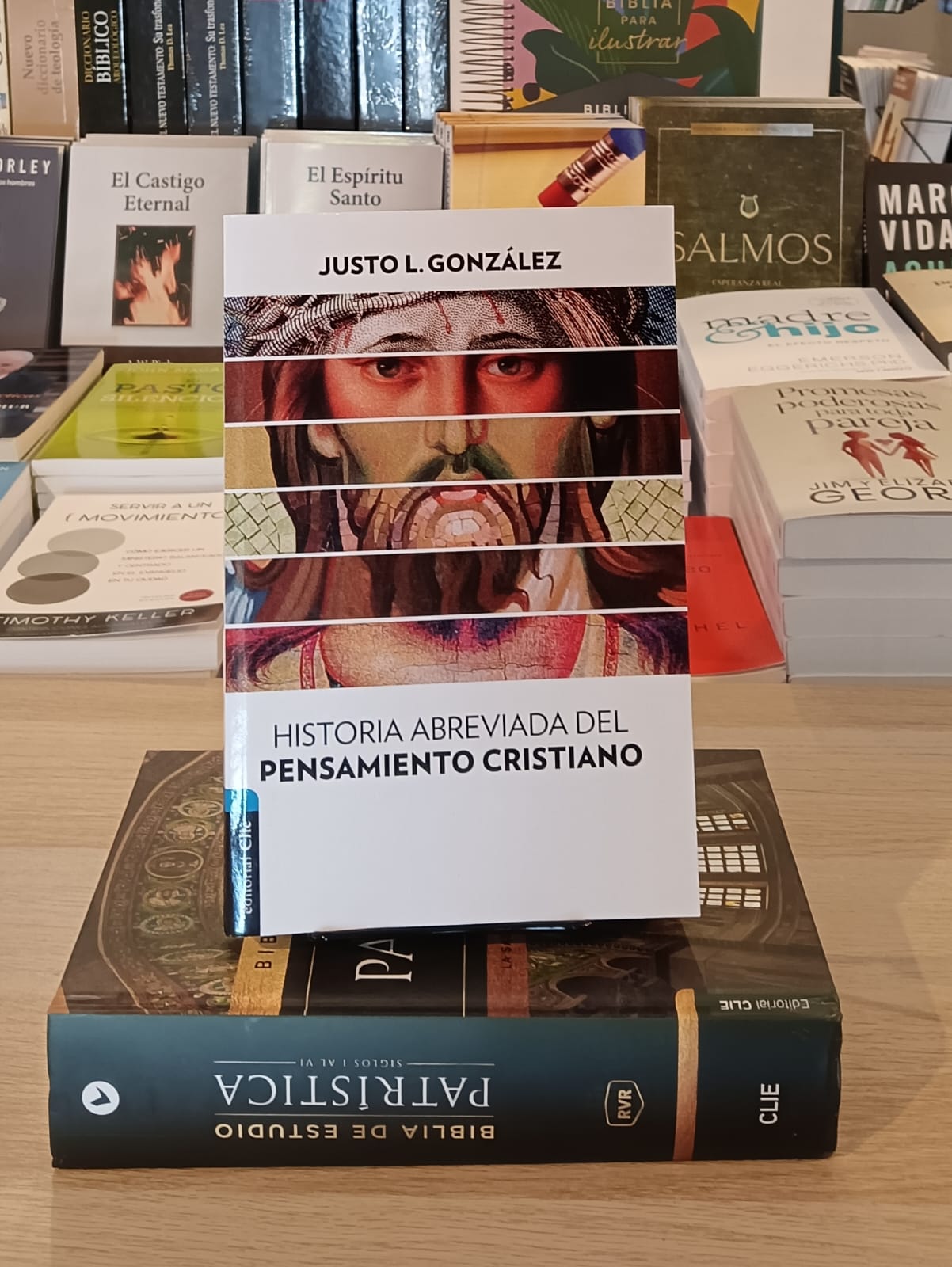Padres de la Iglesia: Biblia de Estudio Patristica + Historia Abreviada del Pensamiento Cristiano