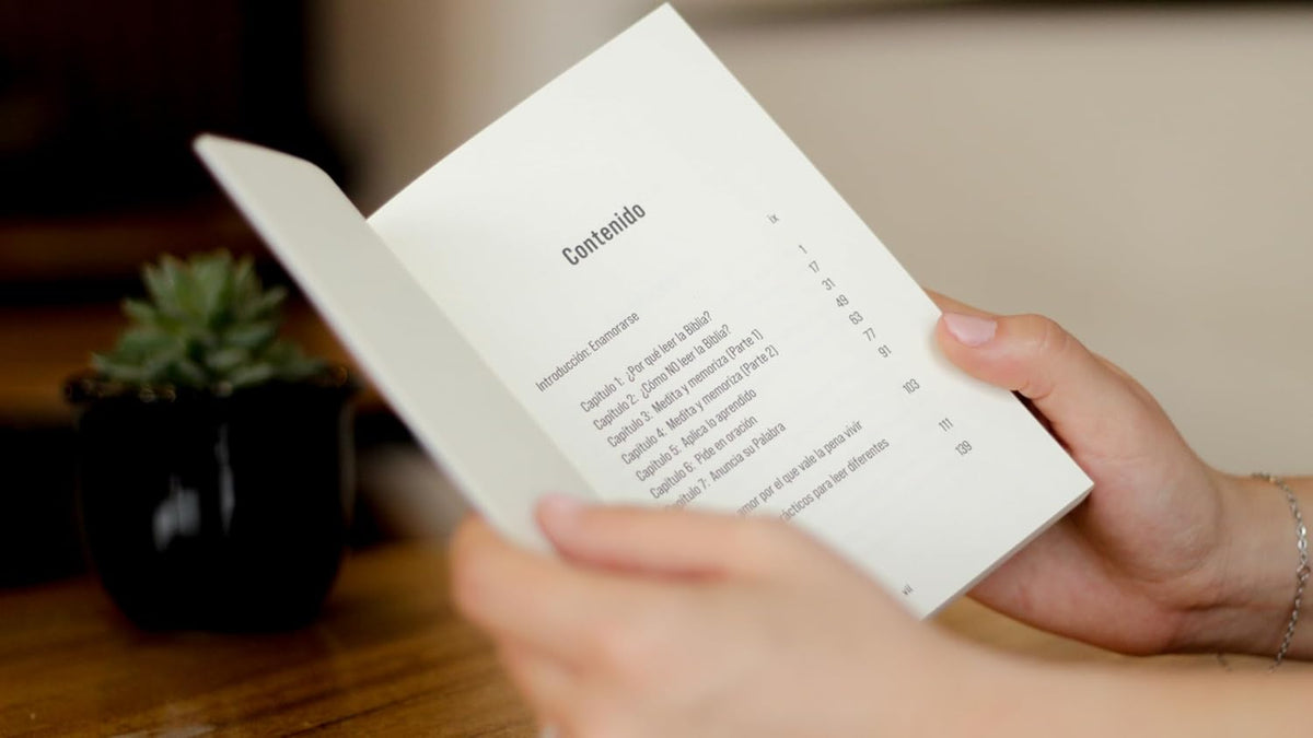 Cómo Leer la Biblia: una guía sencilla para profundizar tu intimidad con Dios